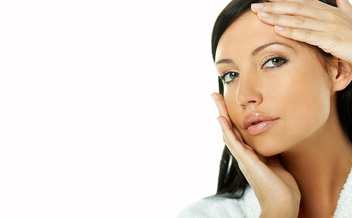 Les remèdes naturels contre le mélasma ou les taches brunes au visage